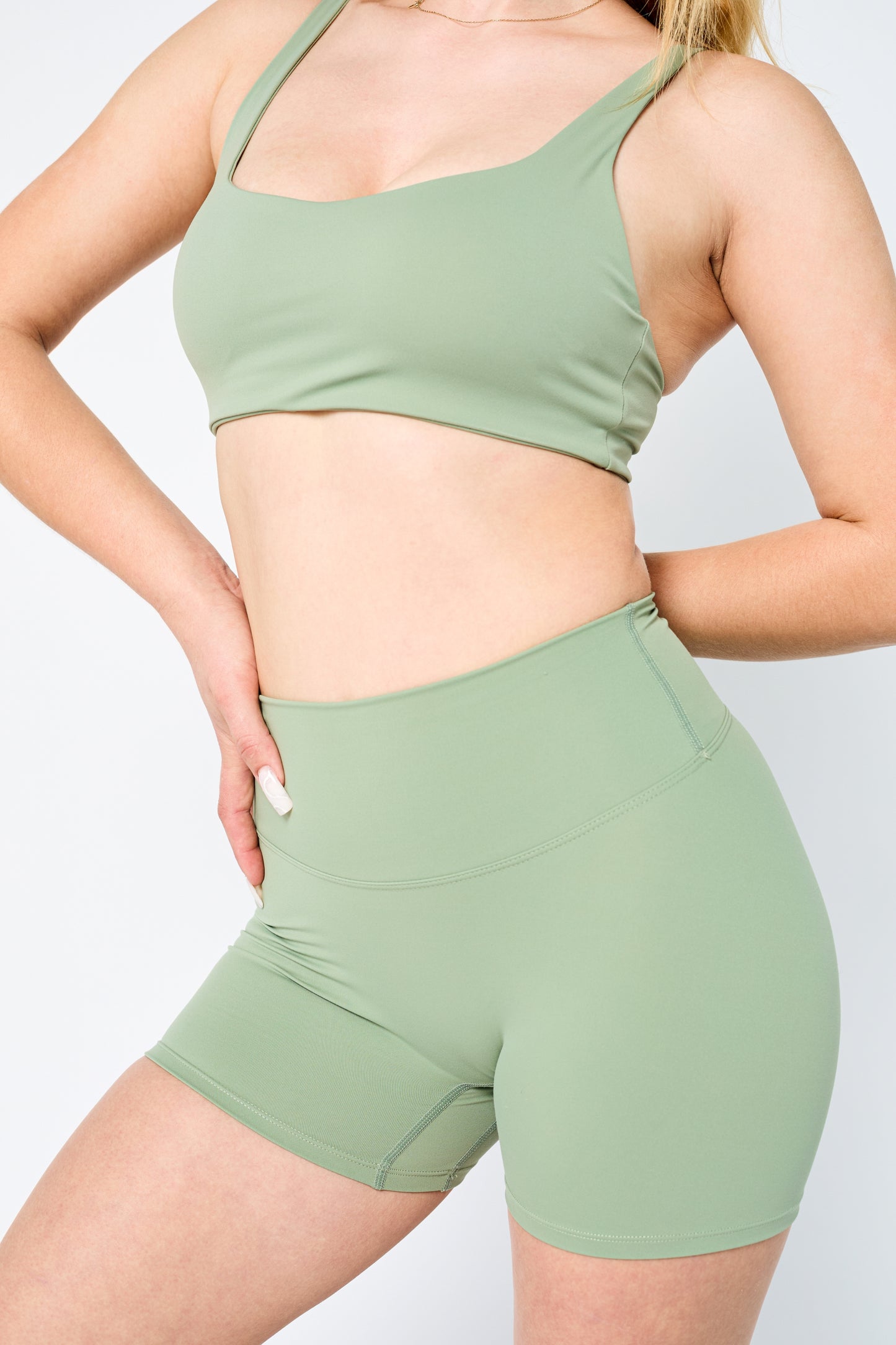 ICONIC Sculpt Bra Top - Matcha Green